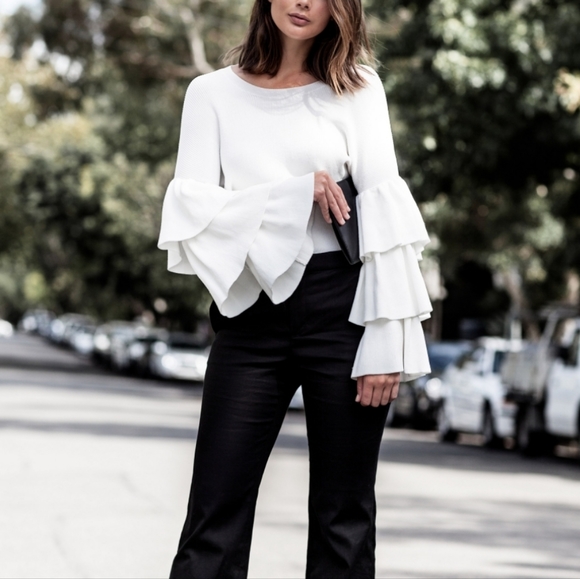 Forever21 Contemporary White Ruffle Trumpet Sleeve Sweater Top - Picture 1 of 6